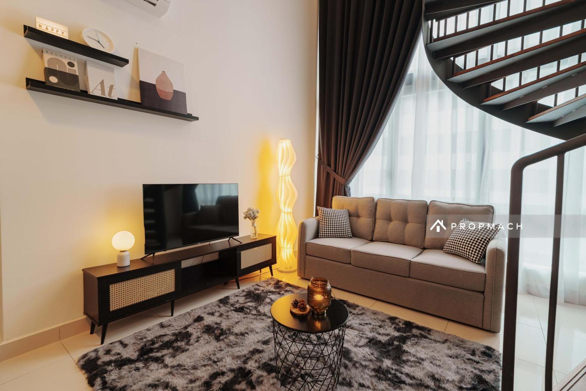 Two-Bedroom Apartment Sea View